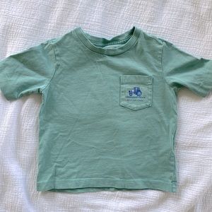 Vineyard vines Kentucky Derby tshirt 2t